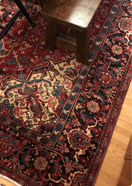 learning to set a torquoise carpet with  a sofa